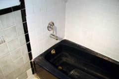 Bathtub Refinishing Aurora - Before