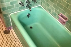 Green Bath Refinish