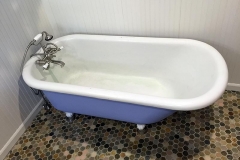 St Charles IL Clawfoot Tub Refinish - Before 1