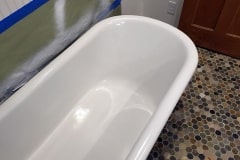 St Charles IL Clawfoot Tub Refinish - After 3