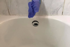 Fiberglass White Bathtub Refinished