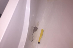 Fiberglass White Bath Before Refinishing