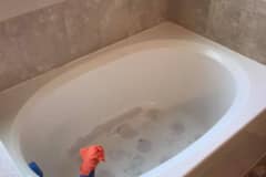 Fiberglass Bath Refinish St Charles IL - Before