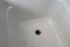 St Charles IL Fiberglass Tub Repairs