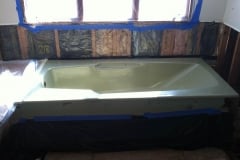 Large Tub Restoration Naperville IL - Before