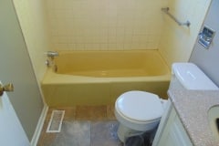 Naperville IL Tub Refinishing - Before