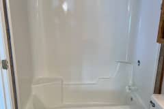 St Charles IL Shower Refinishing Services