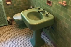 Green Bathroom Sink Refinish - After