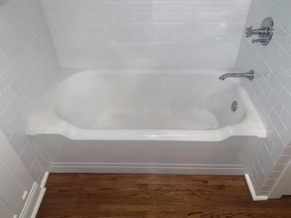 Bathtub And Shower Refinishing, Refinishing A Cast Iron Bathtub